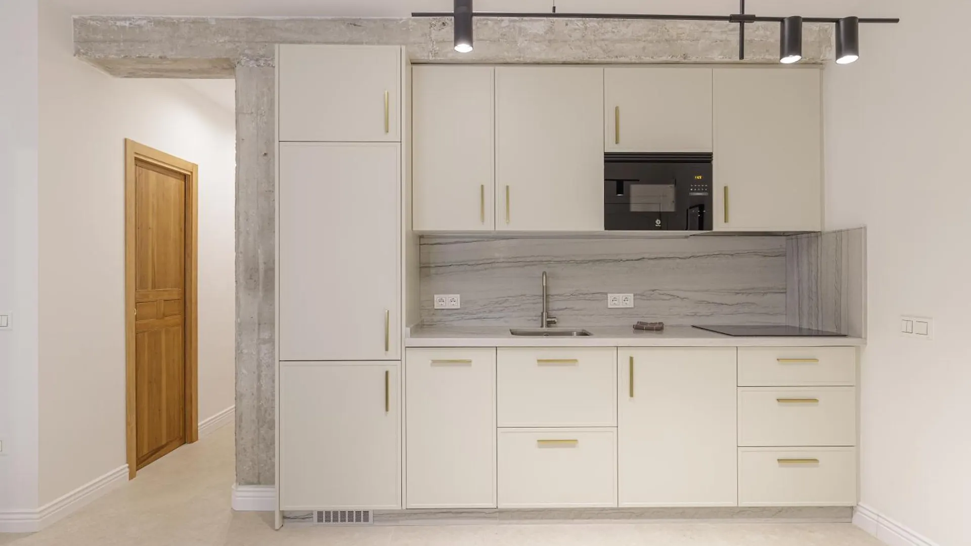 Apartamentos Tribuna Málaga